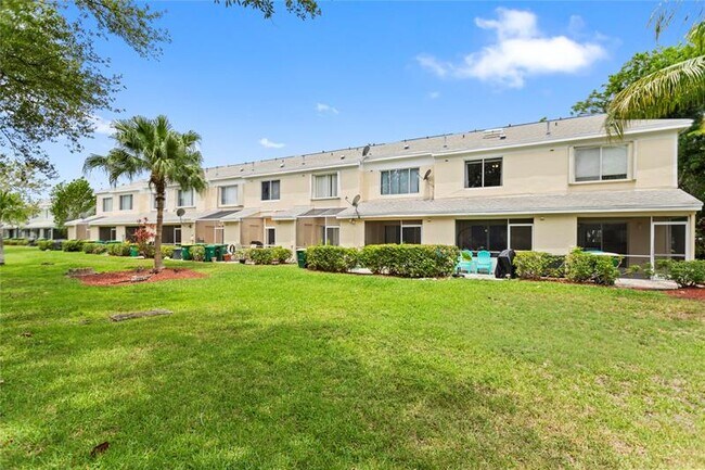 Building Photo - 7856 Dixie Beach Cir