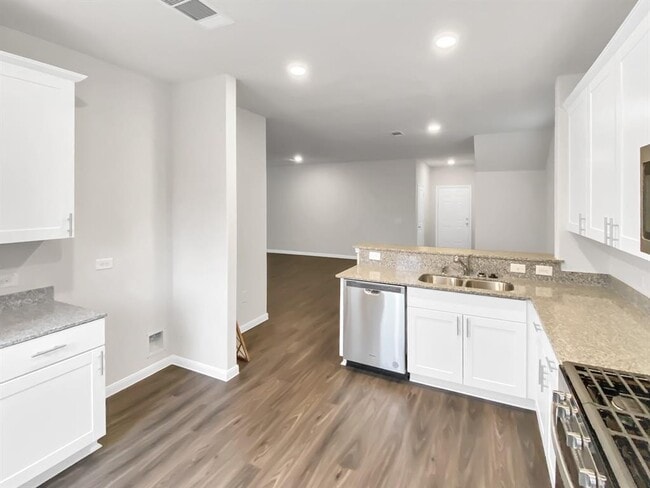 Building Photo - 11718 Gln Mountain Dr
