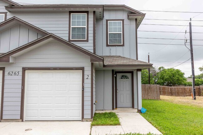 Building Photo - 6265 Eddie Way