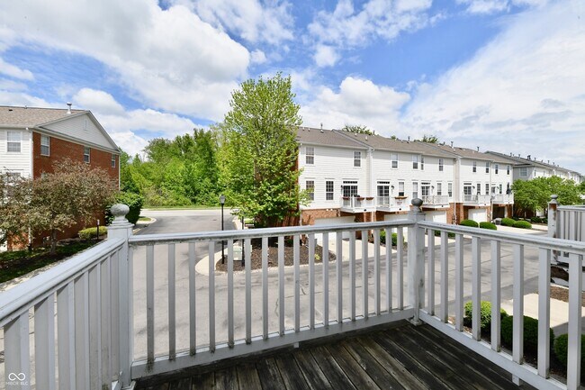 Building Photo - 1135 Cavendish Dr