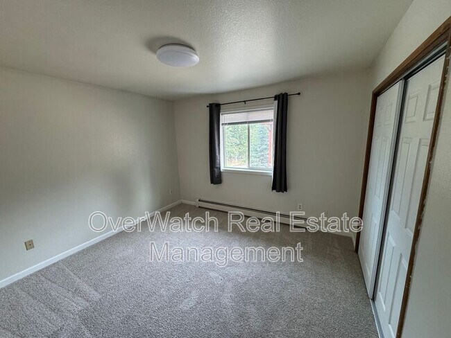 Building Photo - 8118 Boundary Ave