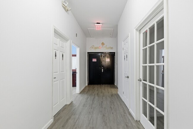 Building Photo - 4341 Park Heights Ave