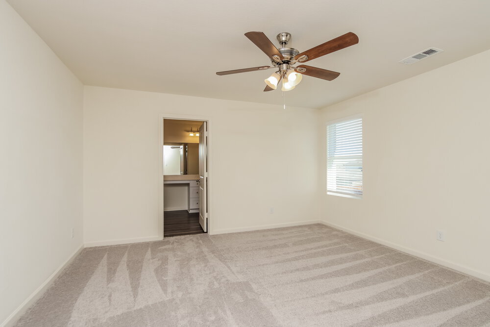 Building Photo - 1801 Sandlin Dr