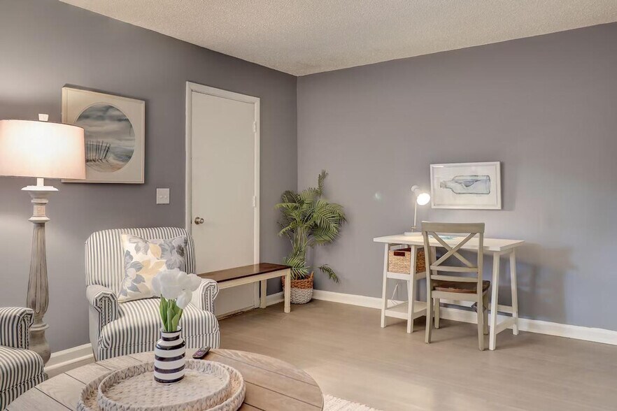 Building Photo - 400 William Hilton Pkwy