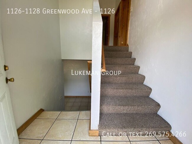 Building Photo - 1126-1128 Greenwood Ave-1126
