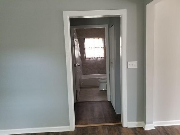 Building Photo - 2522 Pitts Dr
