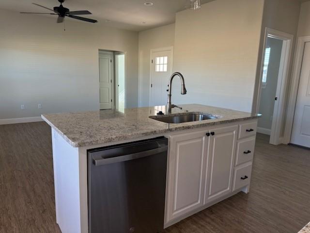 Building Photo - 7032 Glen Abbey St