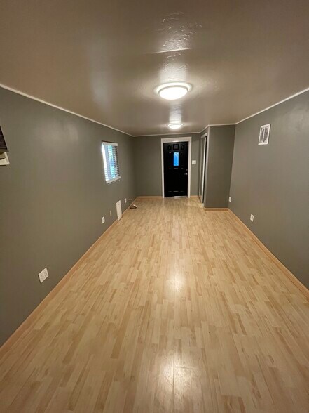 Building Photo - 313 E Calle Arizona