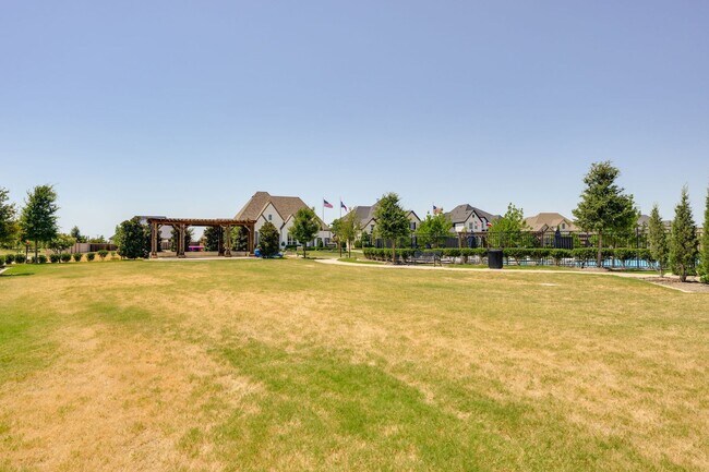 Building Photo - 2917 Saltwood Ct