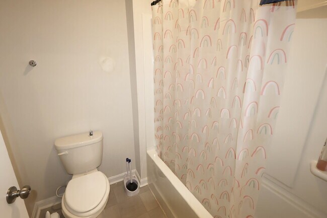 Building Photo - 7001 Batten Ct