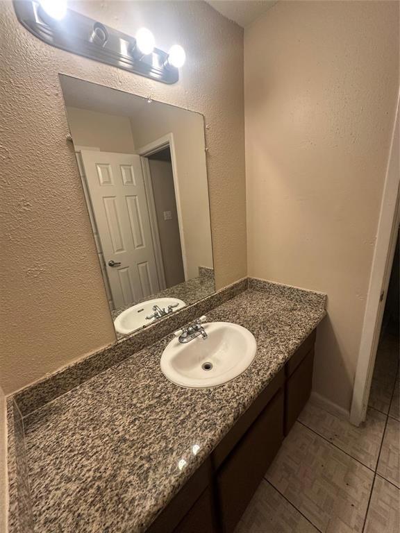 Building Photo - 12654 Ashford Meadow Dr