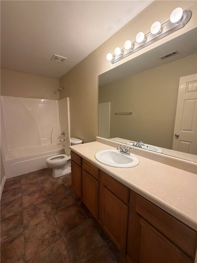 Building Photo - 312 Graystone Cir