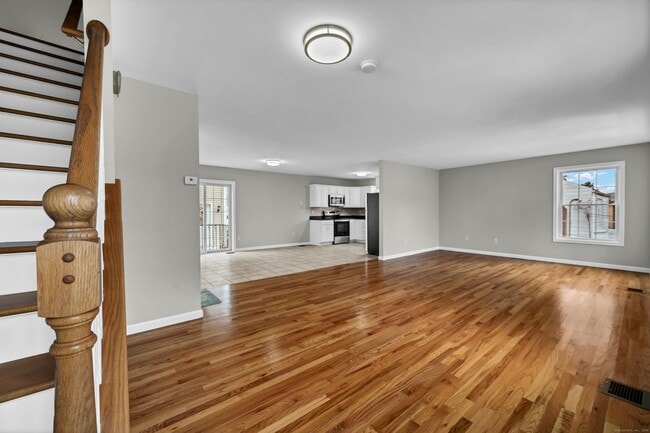 Building Photo - 26 Roger Ave