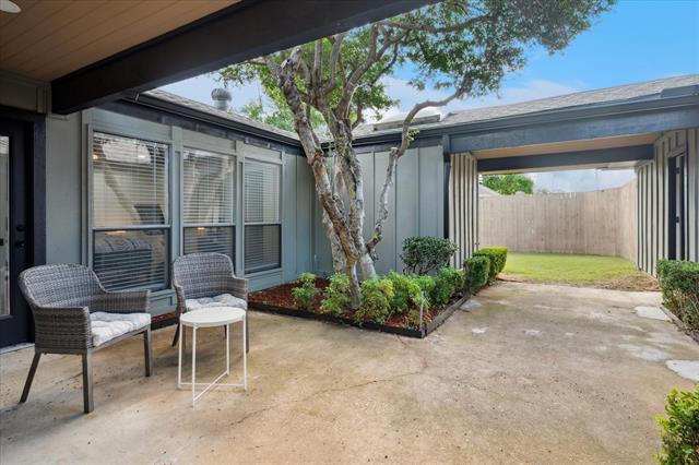 Building Photo - 6030 Blue Mist Ln