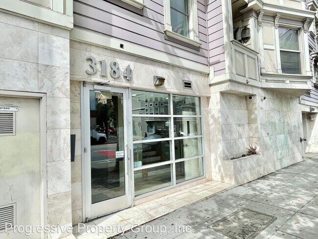 Building Photo - 2 br, 2 bath House - 3184 Mission Street, ...