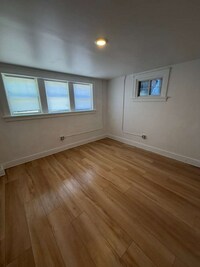 Building Photo - 1384 W 83rd St