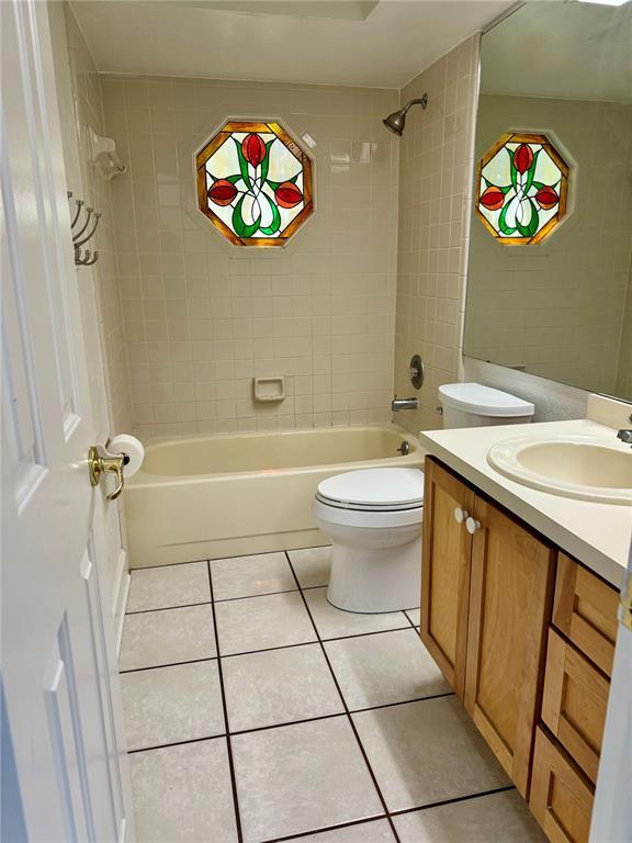 Building Photo - 410 Poplar Ct