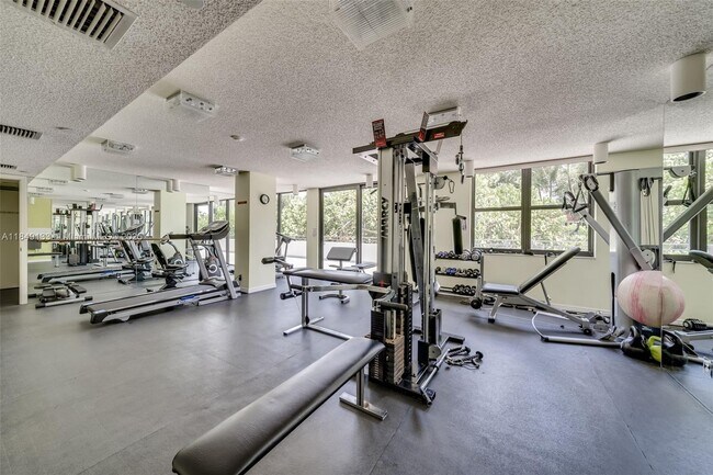 Building Photo - 1500 N Ocean Blvd