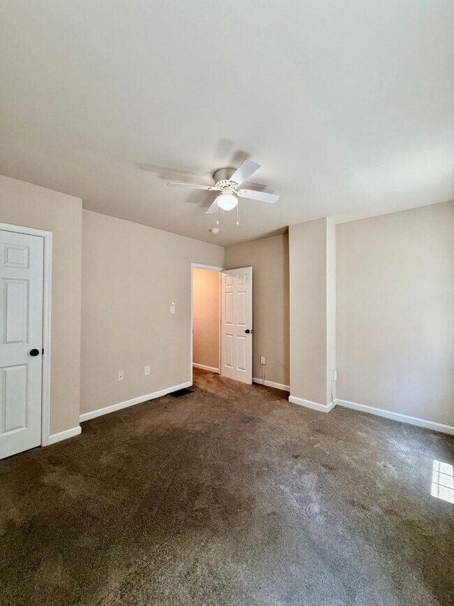 Building Photo - 4119 Brandywine St
