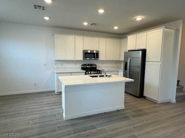 Building Photo - 2552 Venetia Pointe St