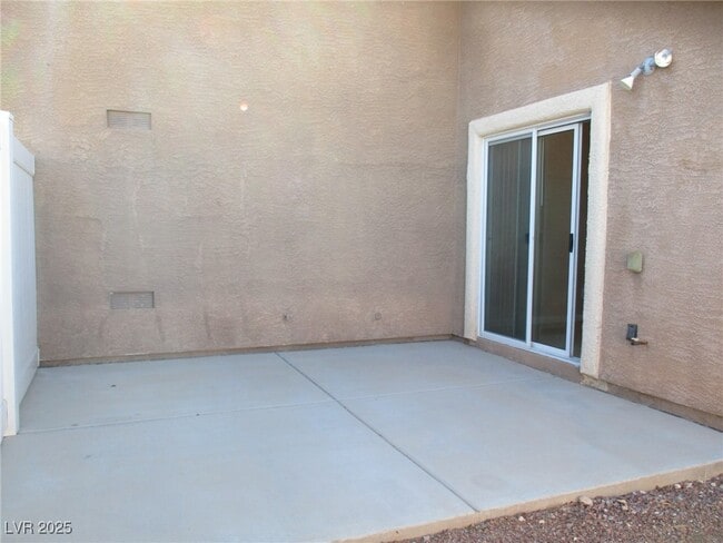 Building Photo - 10336 Melon Cactus St
