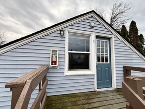 Building Photo - rlansing