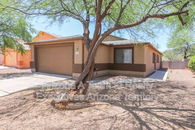 Primary Photo - 3167 W Alexanderwood Dr
