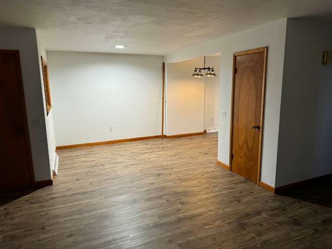 Building Photo - 401 W 14th St