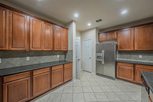 Building Photo - 6524 Hickory Hill Dr