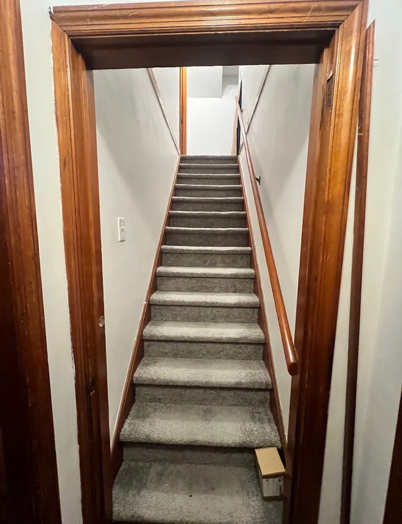 Building Photo - 255 Waite Ave