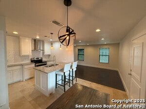 Building Photo - 2811 Woodbury Dr