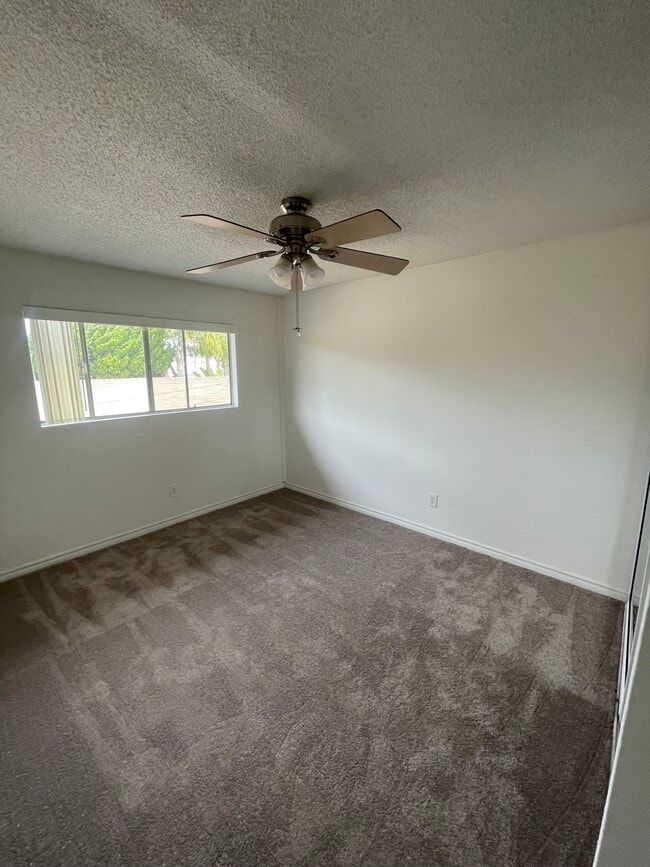 Building Photo - Arlington