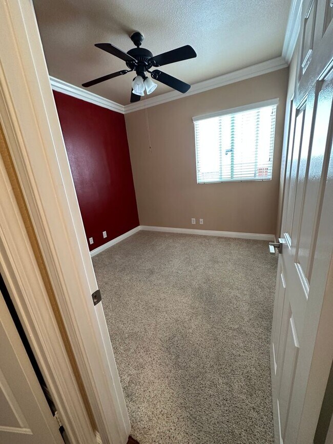 Building Photo - Single Story 3 Bedrooms in Temeku Hills