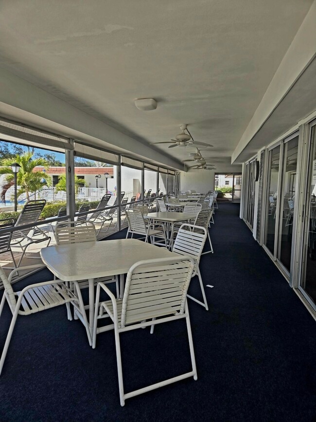 Building Photo - 1225 NW 21st St