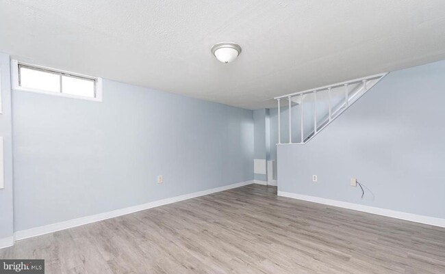 Building Photo - 2020 Dineen Dr