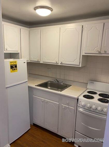 Building Photo - 1315 Commonwealth Ave