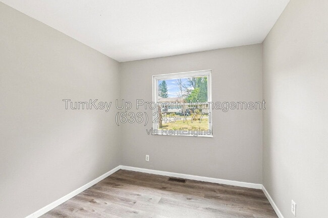Building Photo - 257 Connolly Dr