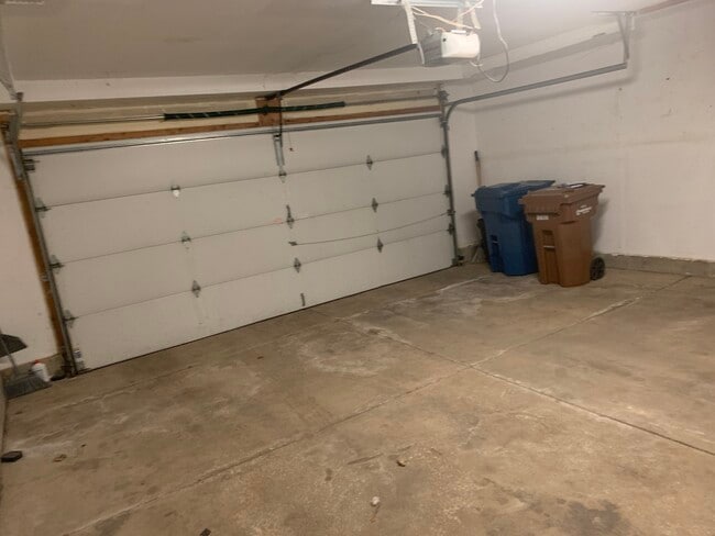 Building Photo - 1777 Concord Dr