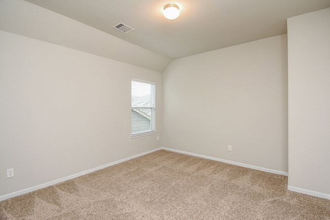 Building Photo - 4442 Buentello Dr