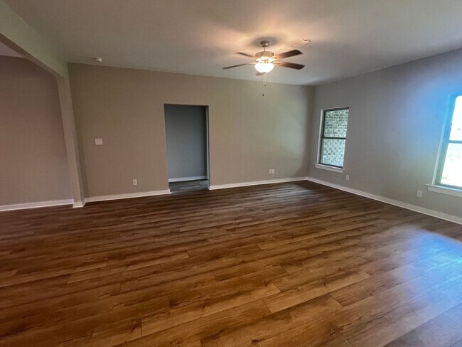 Building Photo - Home for Rent in Foley, AL!!! COMING SOON!