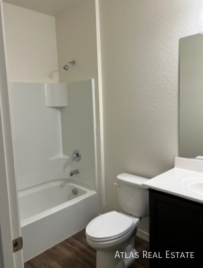 Building Photo - 231 N 201st Ave