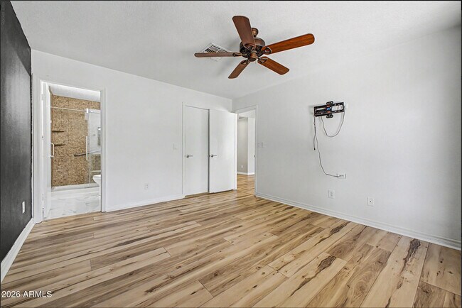 Building Photo - 20615 N 4th Ave