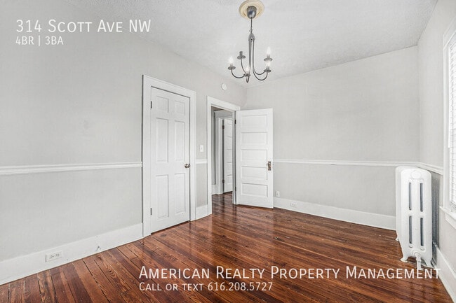 Building Photo - 314 Scott Ave NW