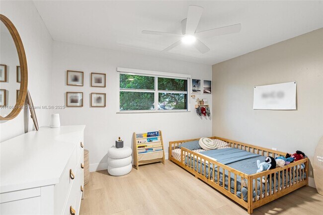Building Photo - 11580 SW 91st Terrace