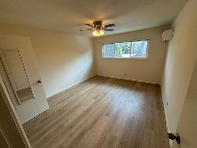 Building Photo - 2761 Larkspur Ln