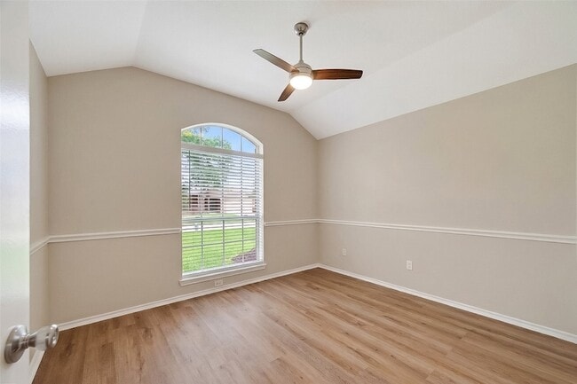 Building Photo - 19407 Arbor Pines Ln