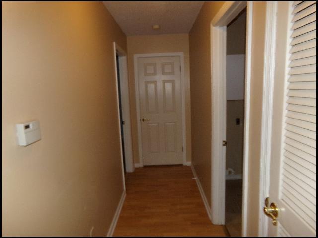 Building Photo - 12 Cedar Point Ct