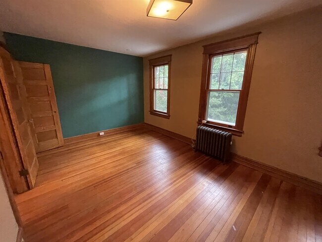 Building Photo - 2018 Pierce Mill Rd NW