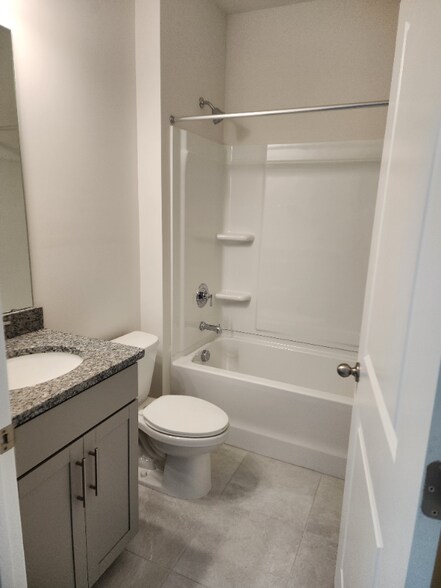 Building Photo - 4146 Steel Wy