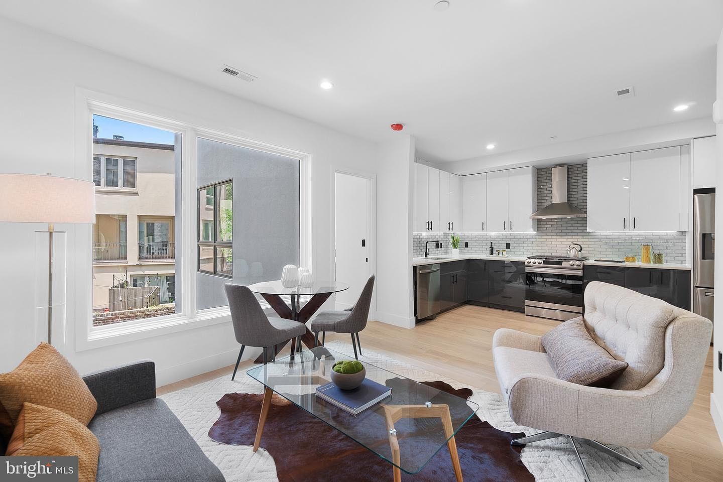 Building Photo - 1312 13th St NW